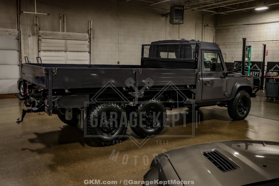 1989 Land Rover Defender 110 Perentie 6x6