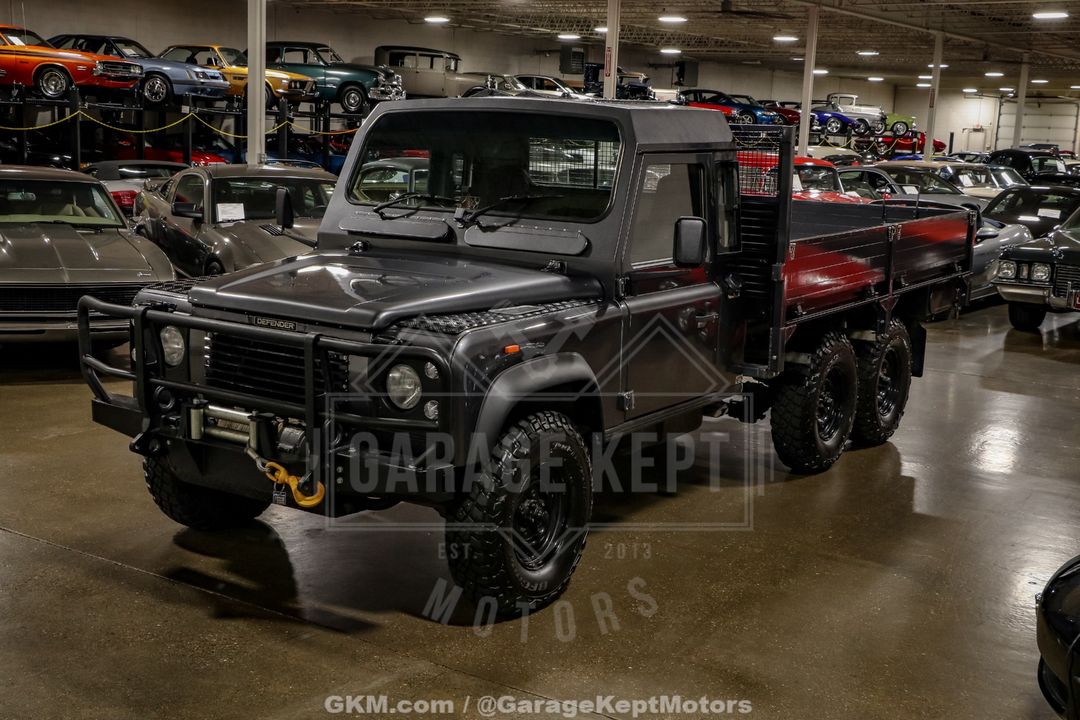 1989 Land Rover Defender 110 Perentie 6x6