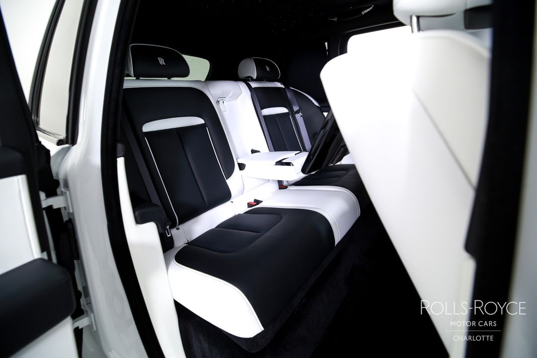2025 Rolls-Royce Black Badge Cullinan