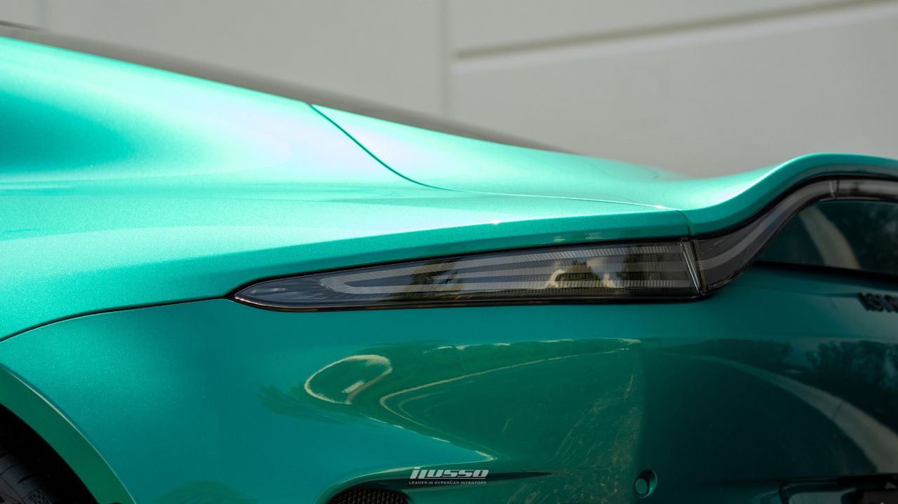 2025 Aston Martin Vantage