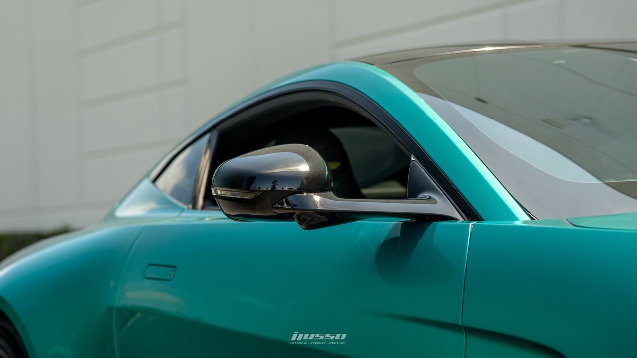 2025 Aston Martin Vantage