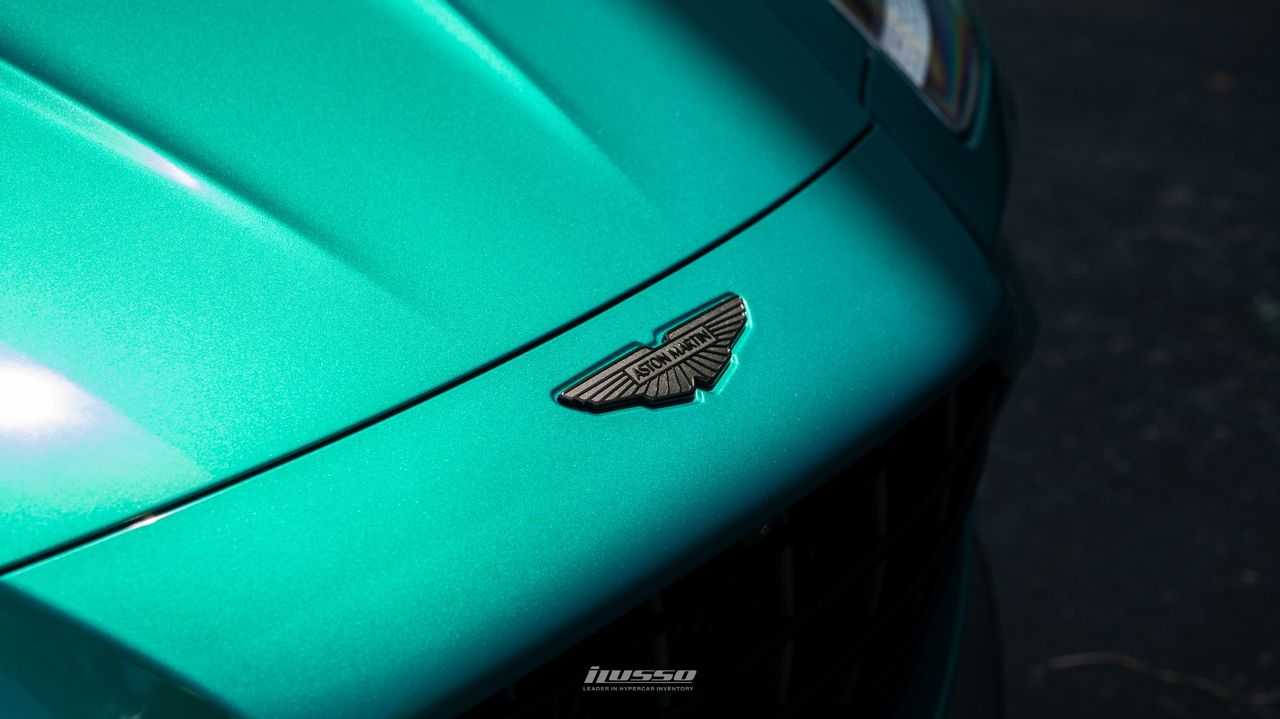 2025 Aston Martin Vantage