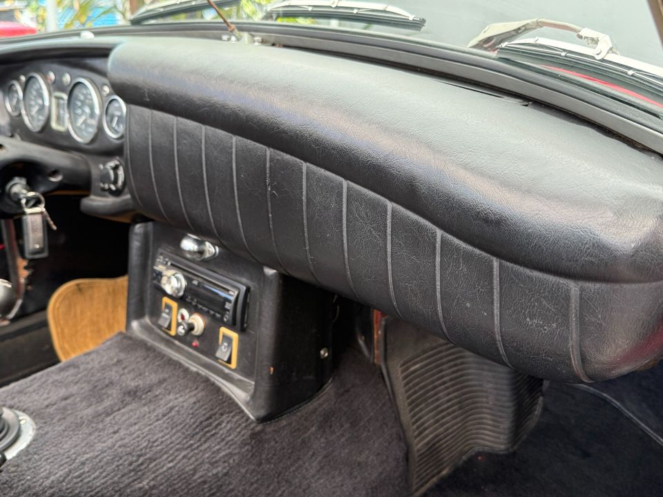 1970 MG B