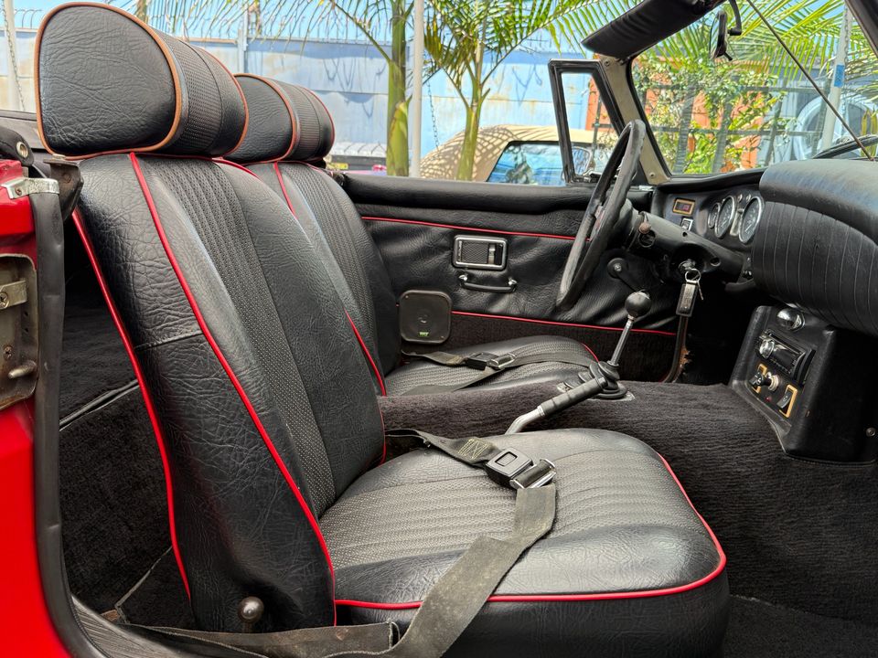 1970 MG B