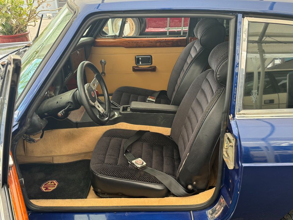 1973 MGB GT