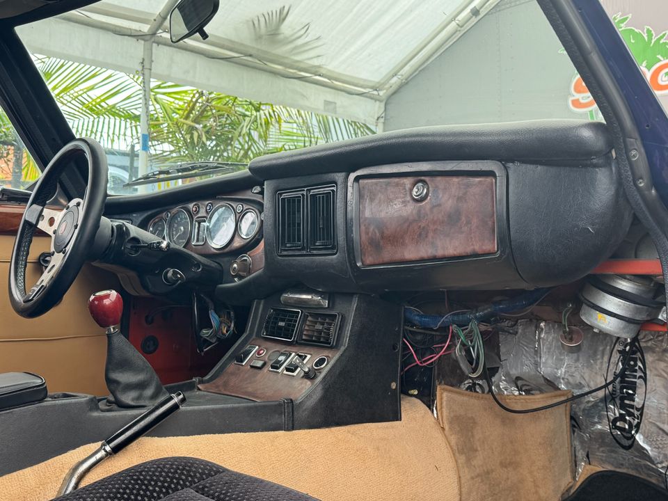 1973 MGB GT