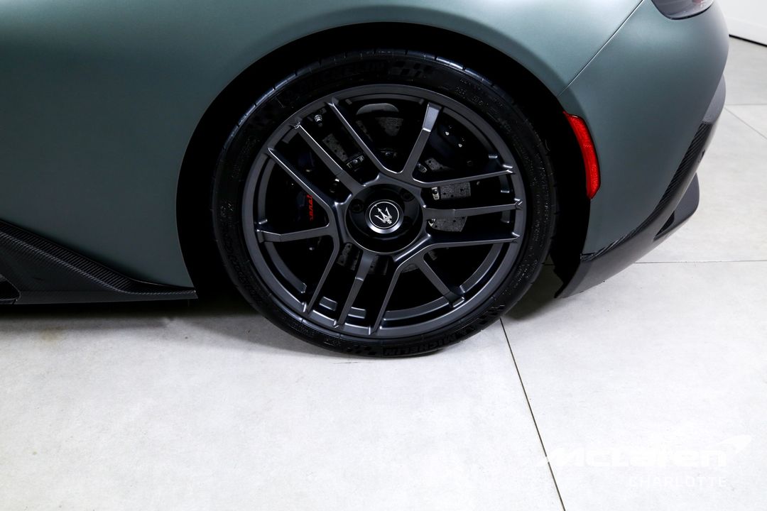 2024 Maserati MC20
