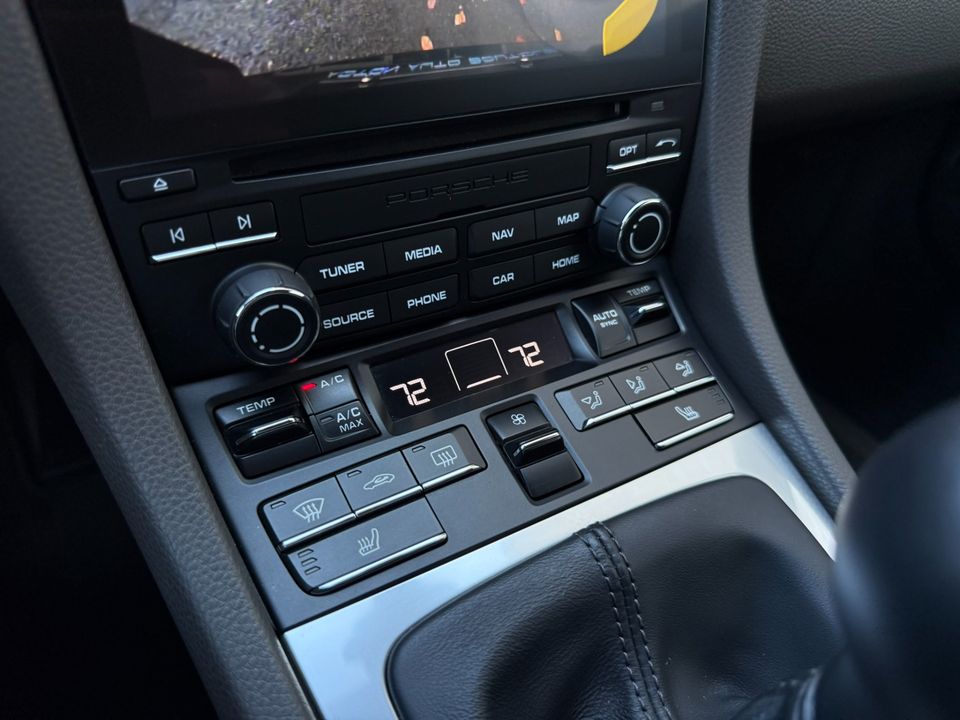 2019 Porsche 718 Cayman