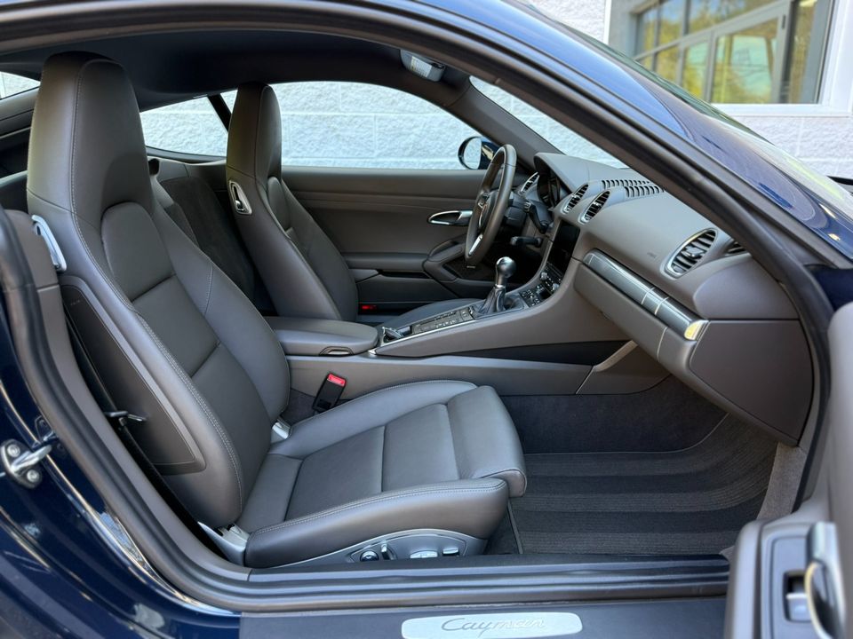 2019 Porsche 718 Cayman