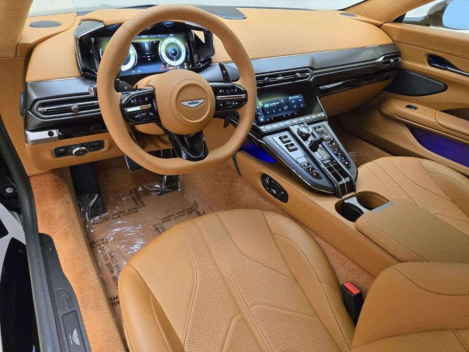 2026 Aston Martin Vantage