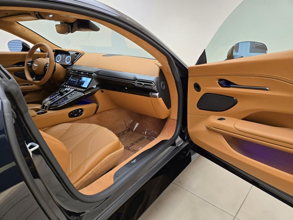 2026 Aston Martin Vantage