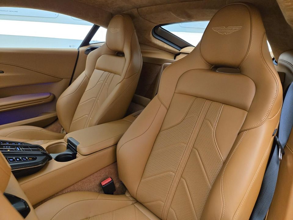 2026 Aston Martin Vantage