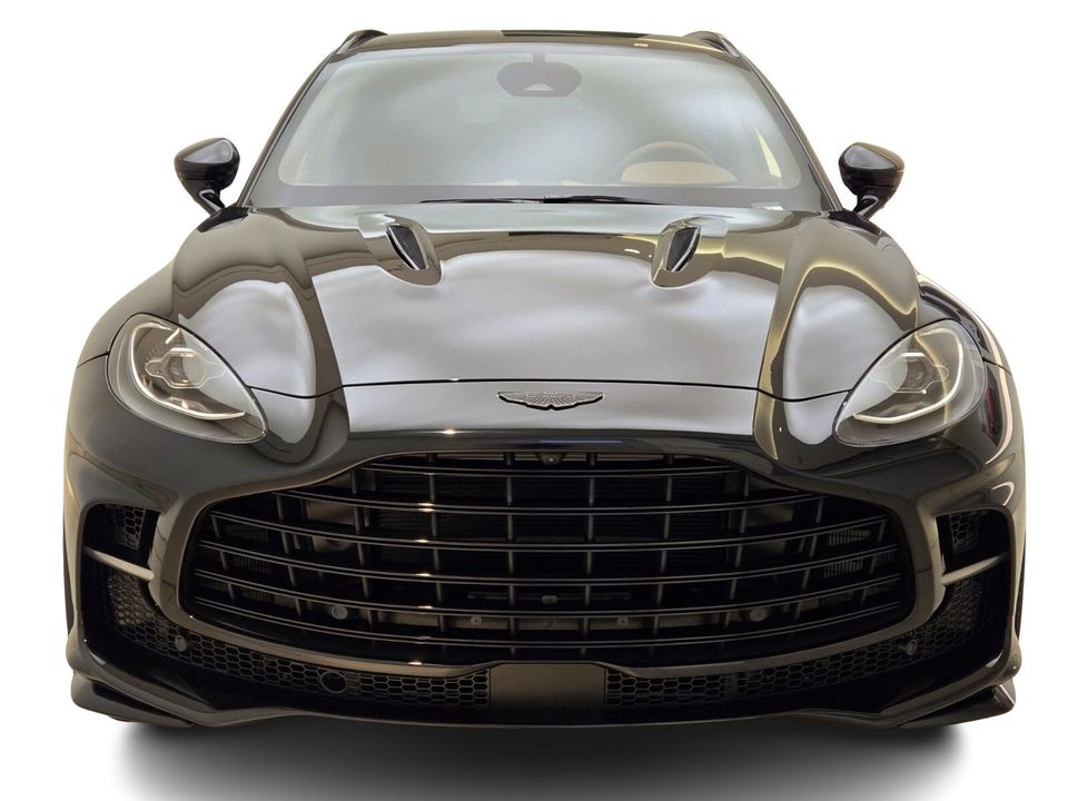 2026 Aston Martin DBX
