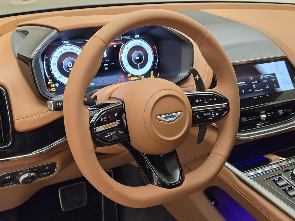 2026 Aston Martin DBX