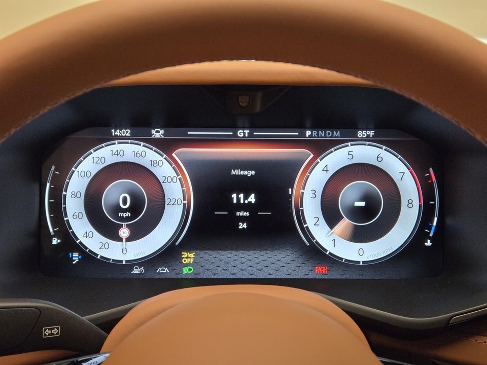 2026 Aston Martin DBX