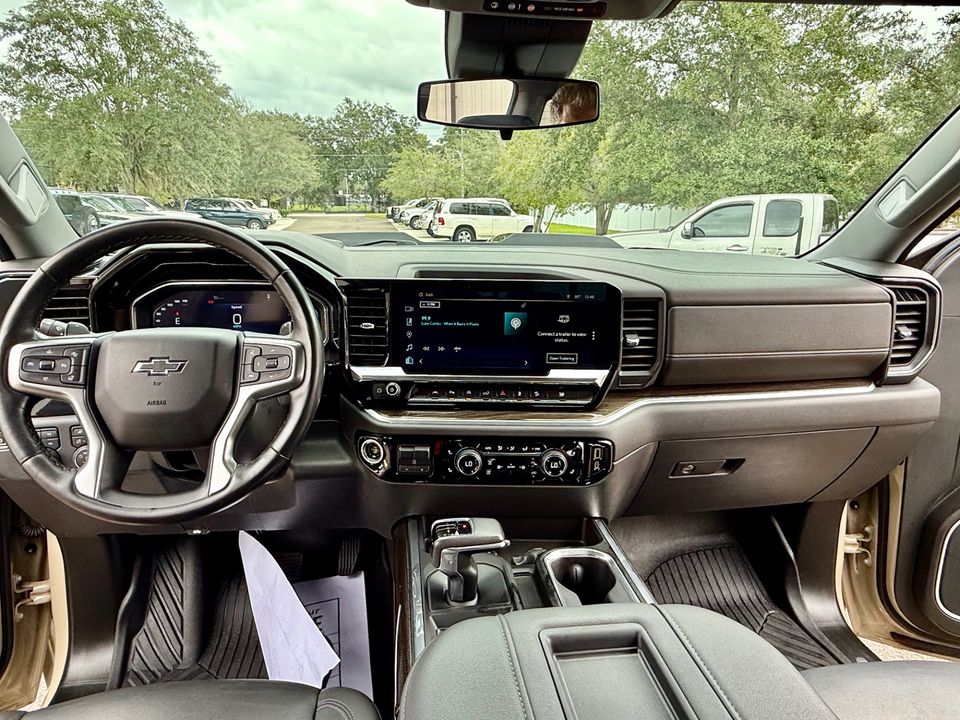 2022 Chevrolet Silverado 1500 4x4 LIFTED