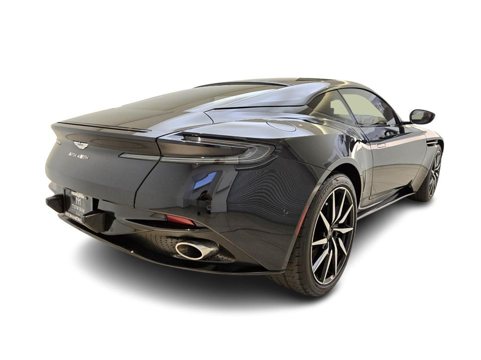 2021 Aston Martin DB11