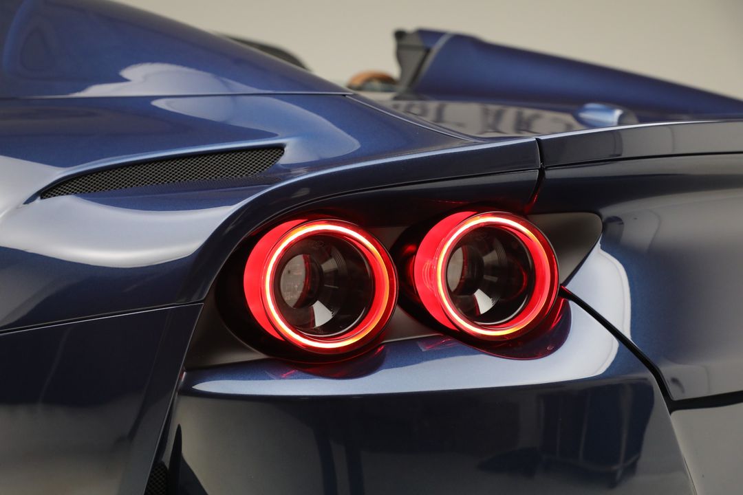 2022 Ferrari 812 GTS