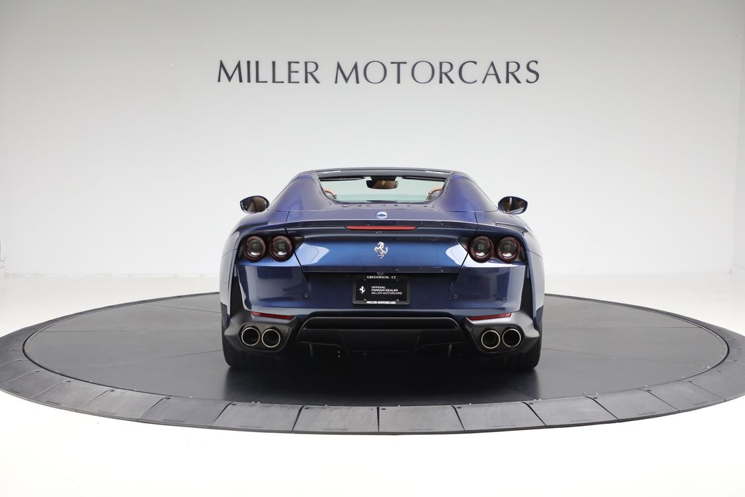 2022 Ferrari 812 GTS