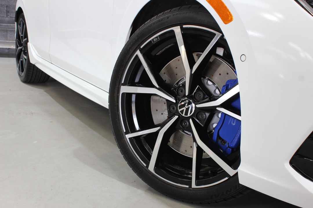2022 Volkswagen Golf R