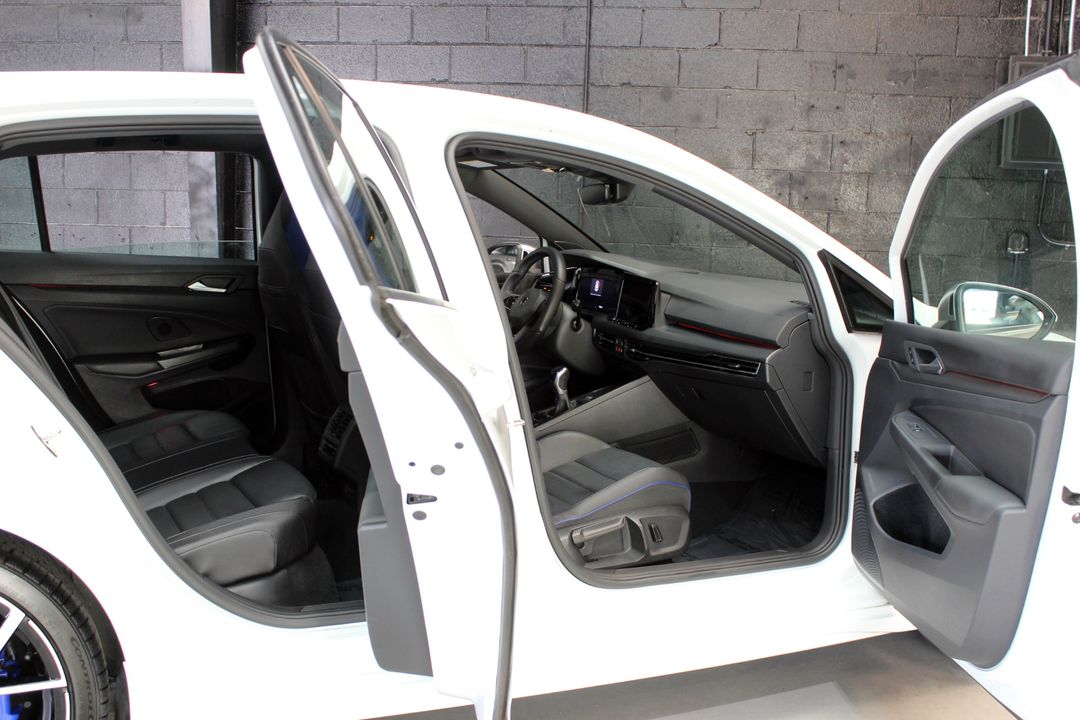 2022 Volkswagen Golf R