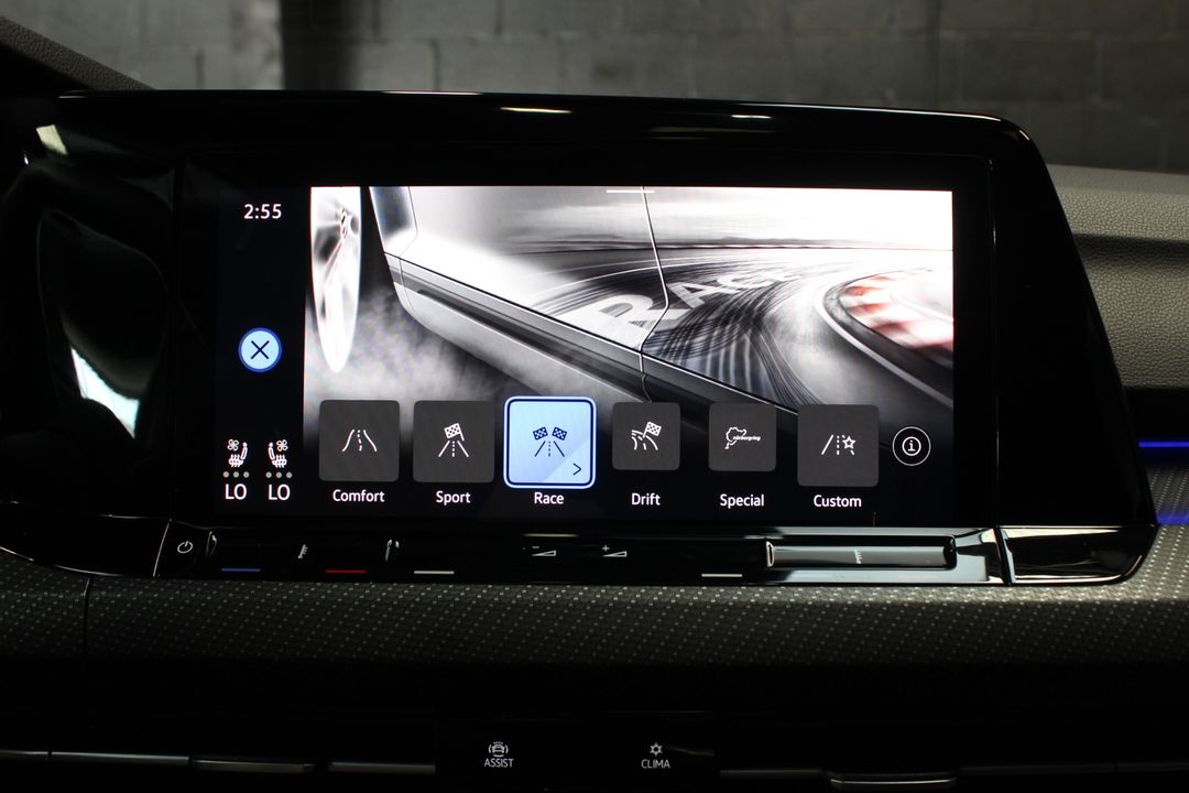 2022 Volkswagen Golf R