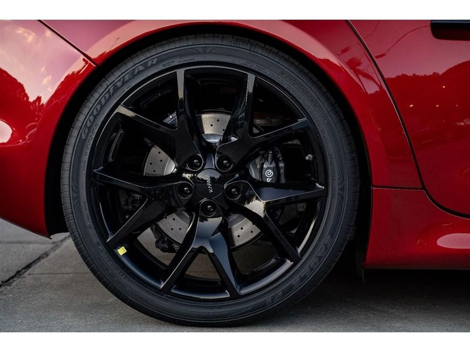 2025 Karma Revero