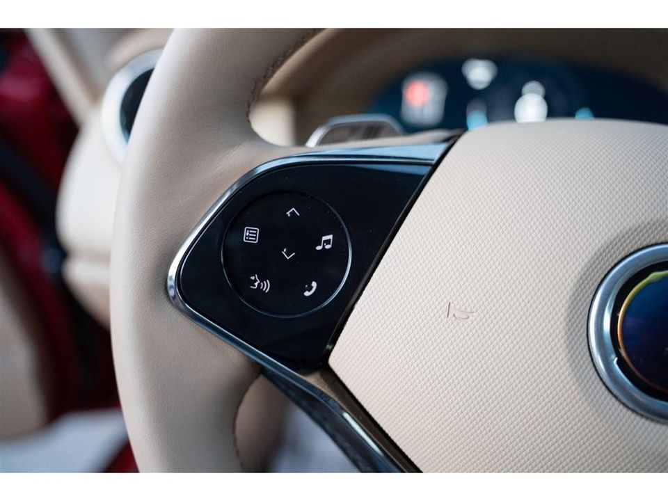 2025 Karma Revero