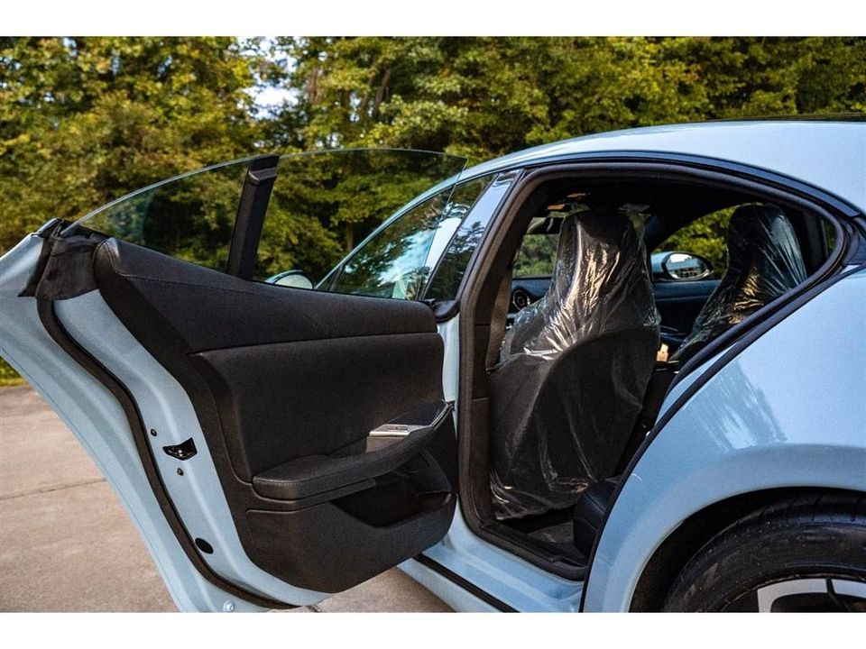 2025 Karma Revero