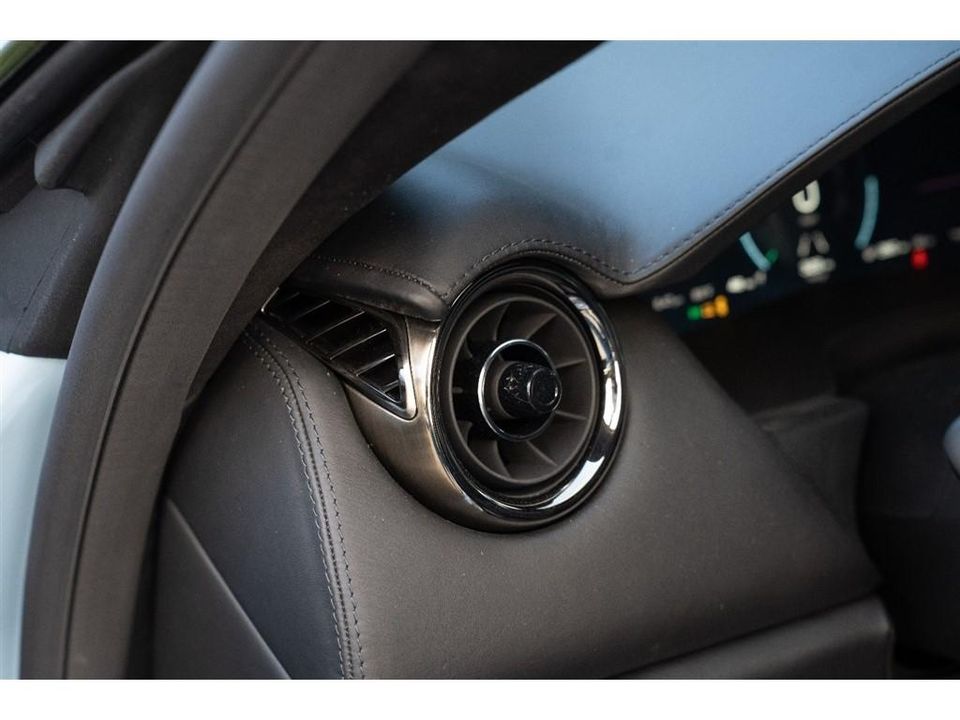 2025 Karma Revero