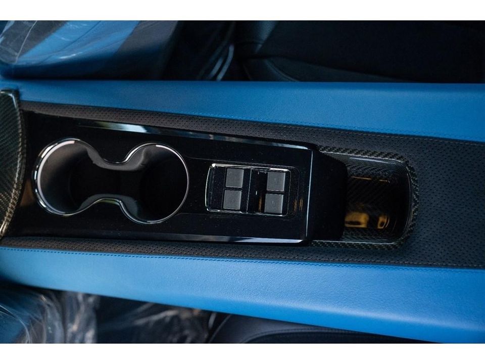 2025 Karma Revero