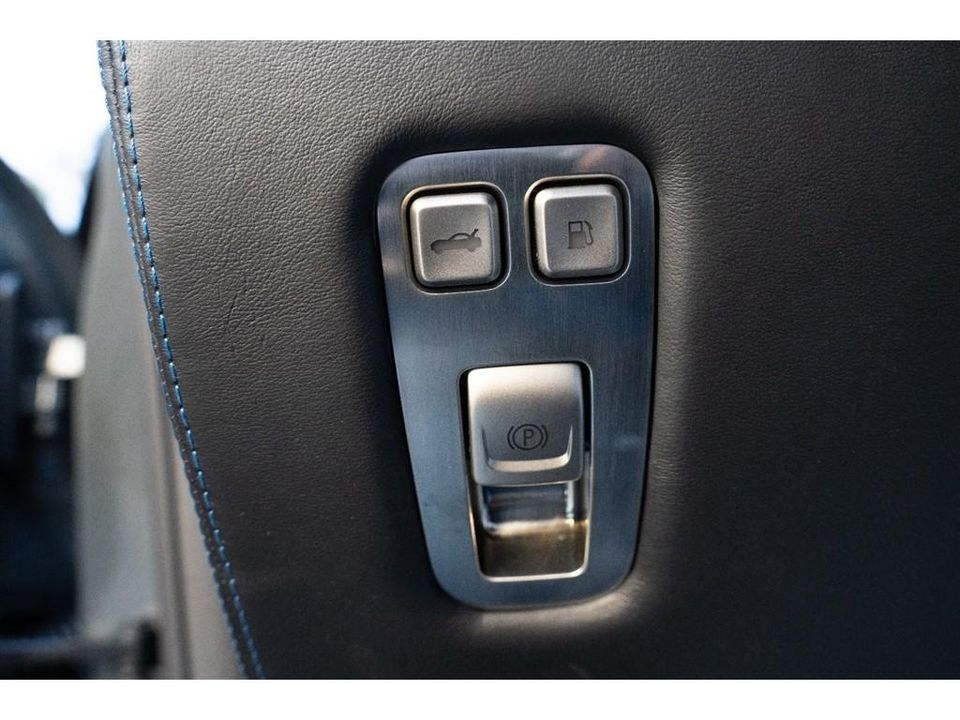 2025 Karma Revero