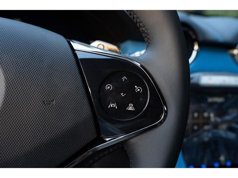2025 Karma Revero