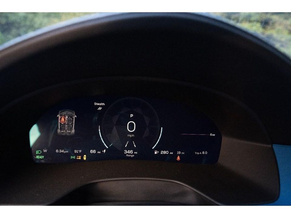 2025 Karma Revero