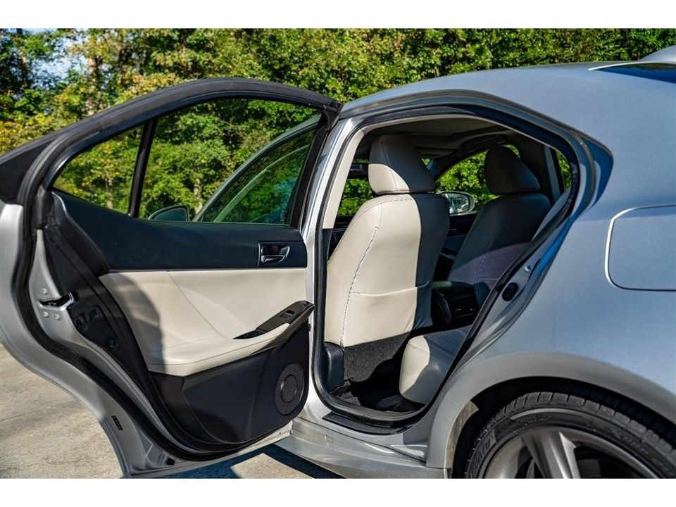 2014 Lexus IS