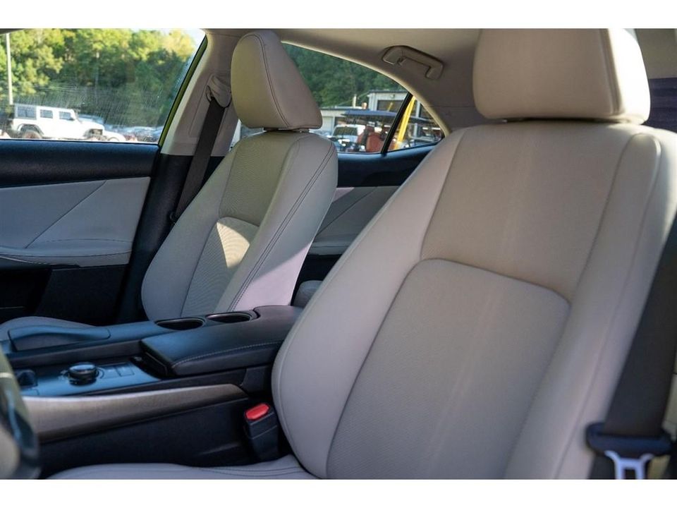 2014 Lexus IS