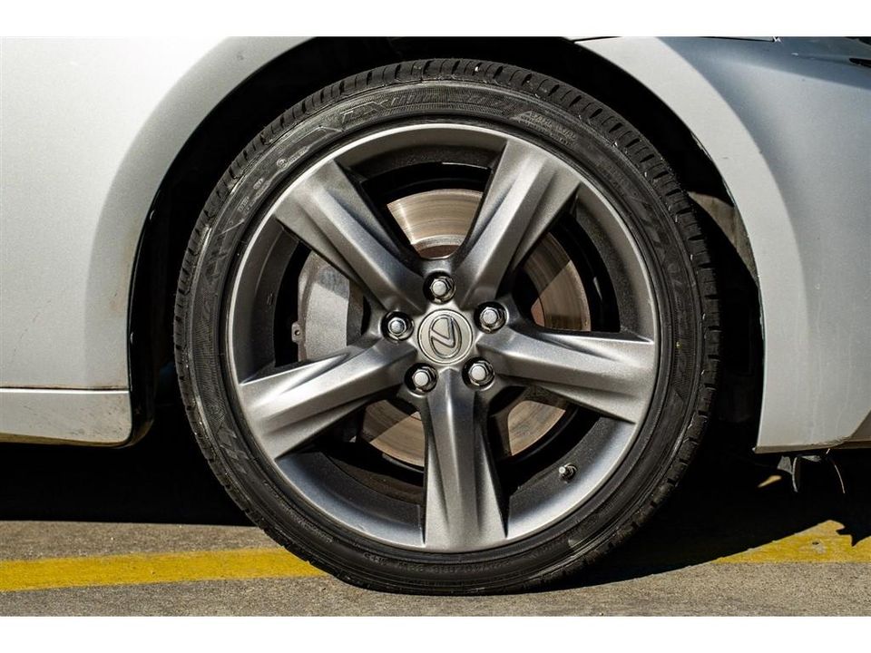 2014 Lexus IS