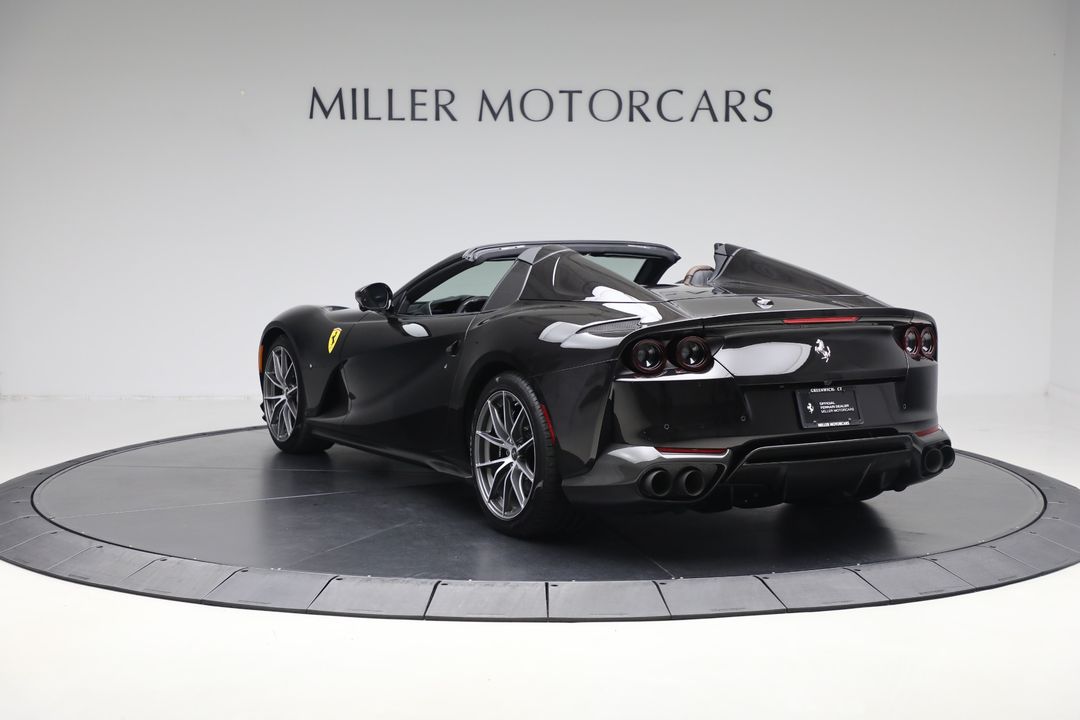 2023 Ferrari 812 GTS