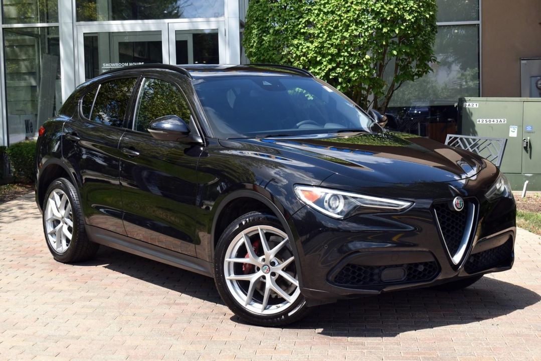 2018 Alfa Romeo Stelvio Ti Sport AWD Pkg 22S w/Driving Assistance Static Pkg, Driver Assist