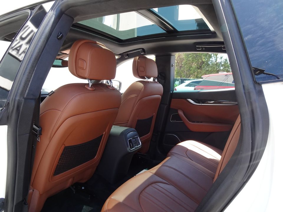 2022 Maserati Levante