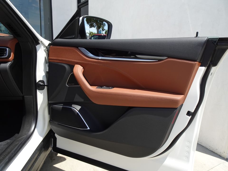 2022 Maserati Levante