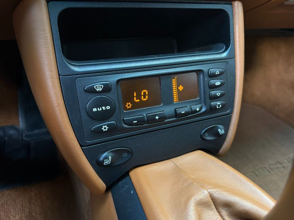 2002 Porsche 911