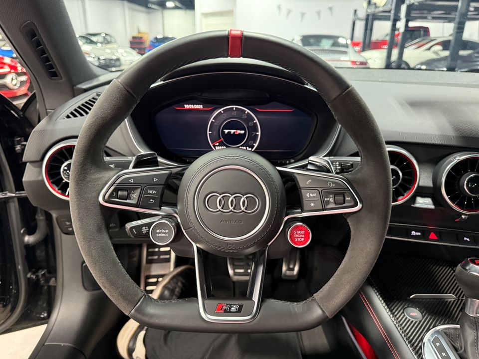2019 AUDI TT RS