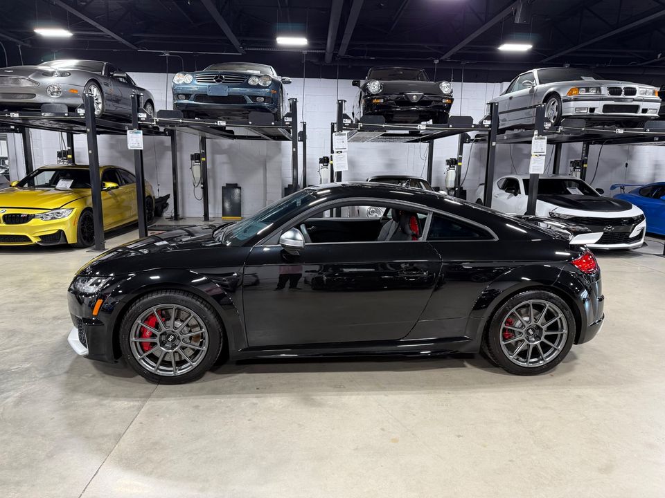 2019 AUDI TT RS