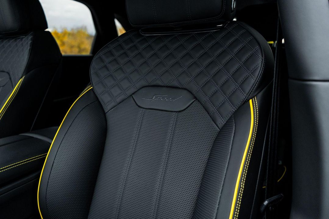 2023 Bentley Bentayga