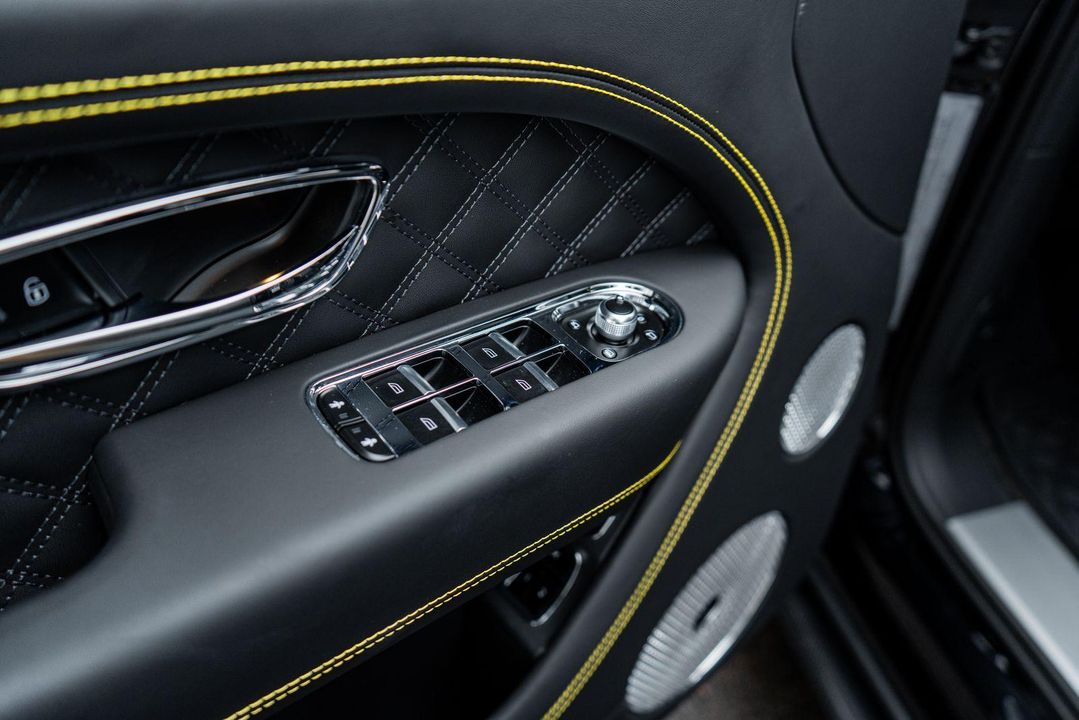 2023 Bentley Bentayga