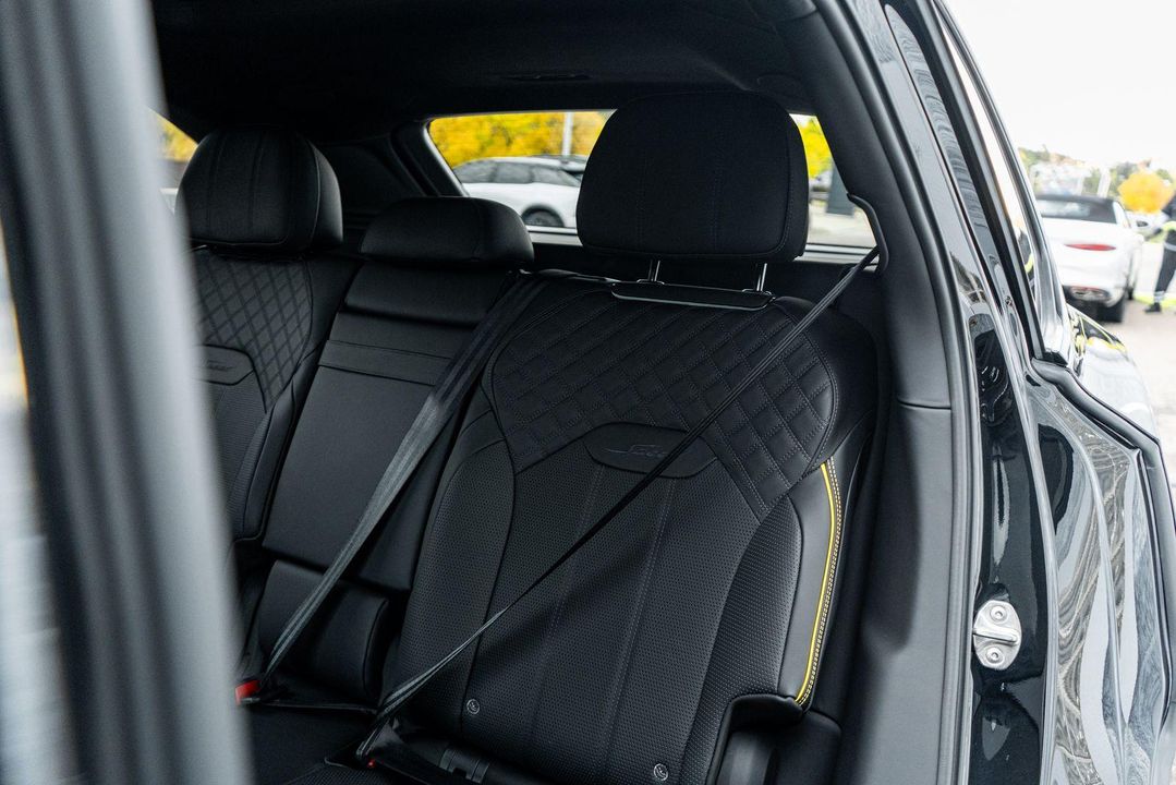 2023 Bentley Bentayga