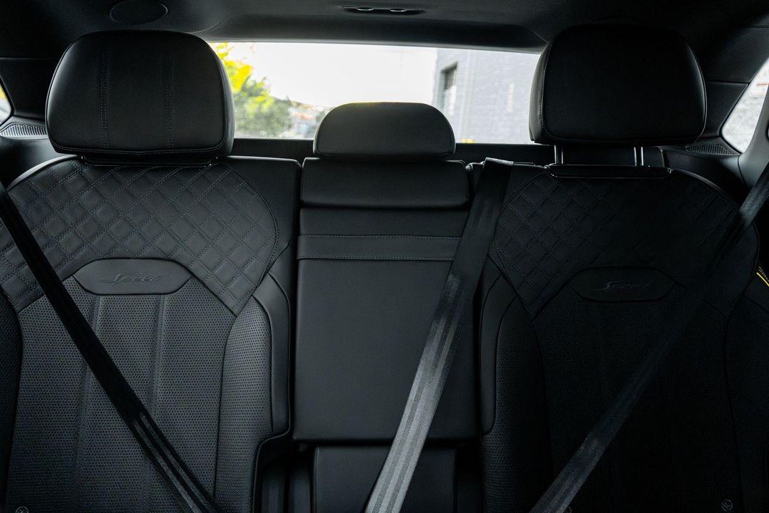 2023 Bentley Bentayga