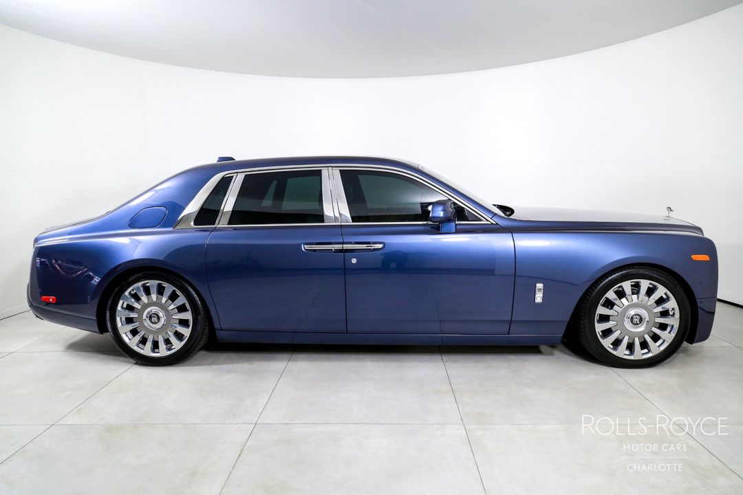 2019 Rolls-Royce Phantom