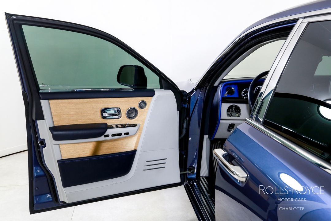 2019 Rolls-Royce Phantom
